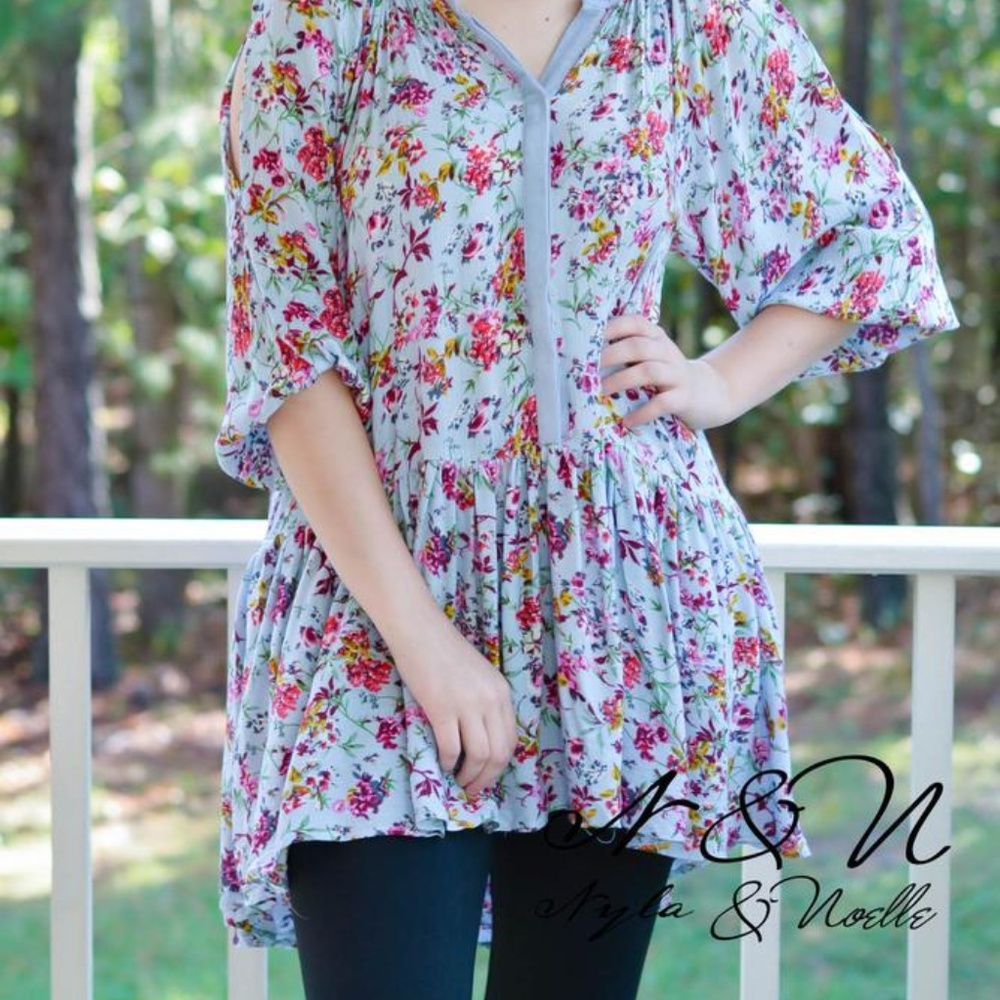 Large Tunic - Picture 2 of 2
